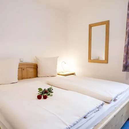 Haus Kristina Apartament